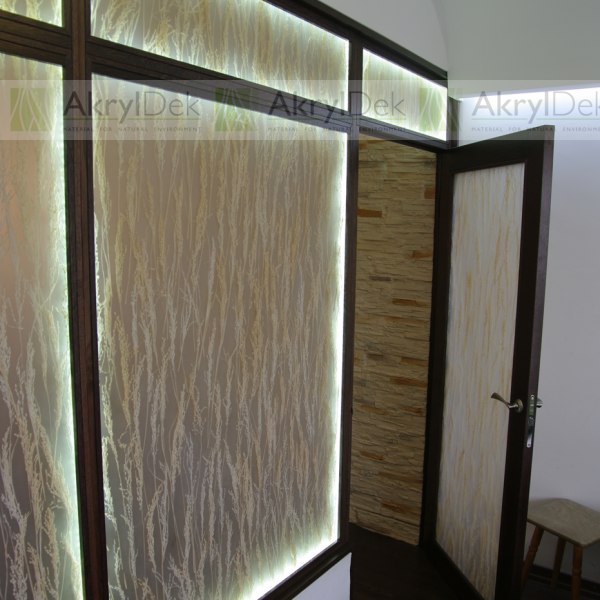 Translucent wall panels with plants in resin